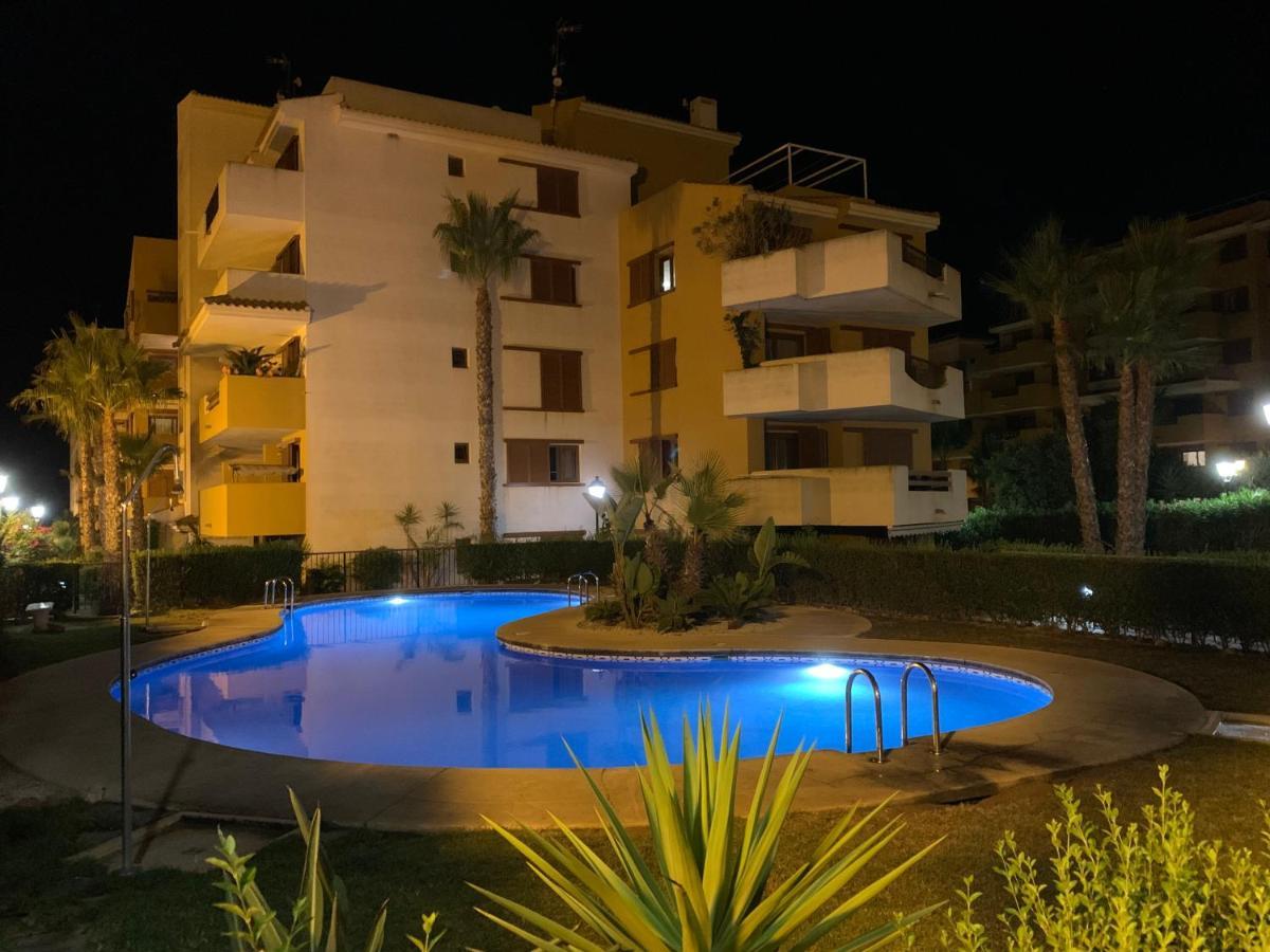 Torrevieja 200M From Sea Punta Prima Lejlighed Alicante Eksteriør billede